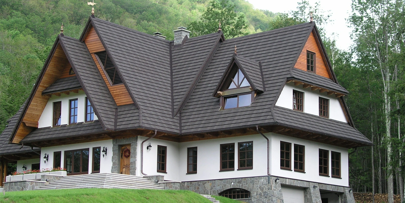 10 Things to Know About Metal Roofing