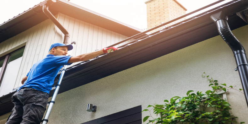 cleaning-roof